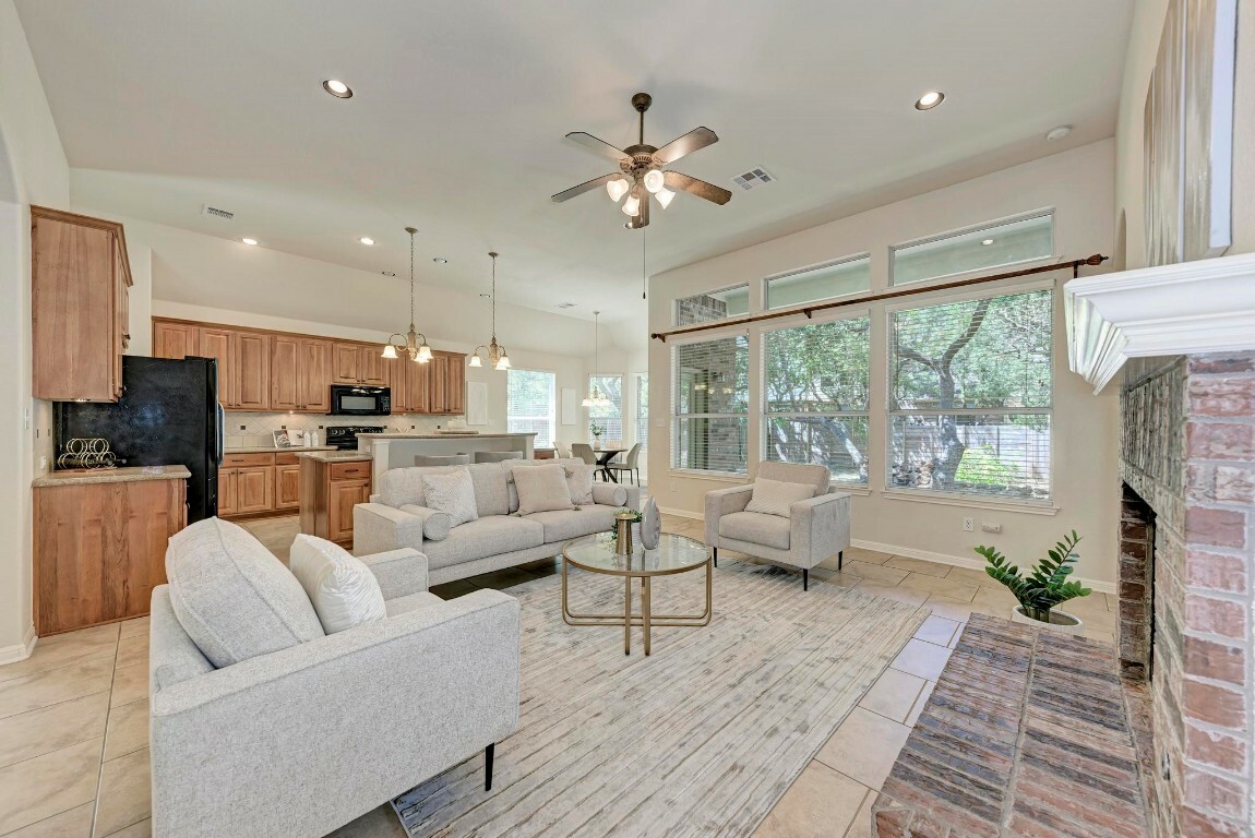 8000 Levata Drive  Austin TX 78739 photo