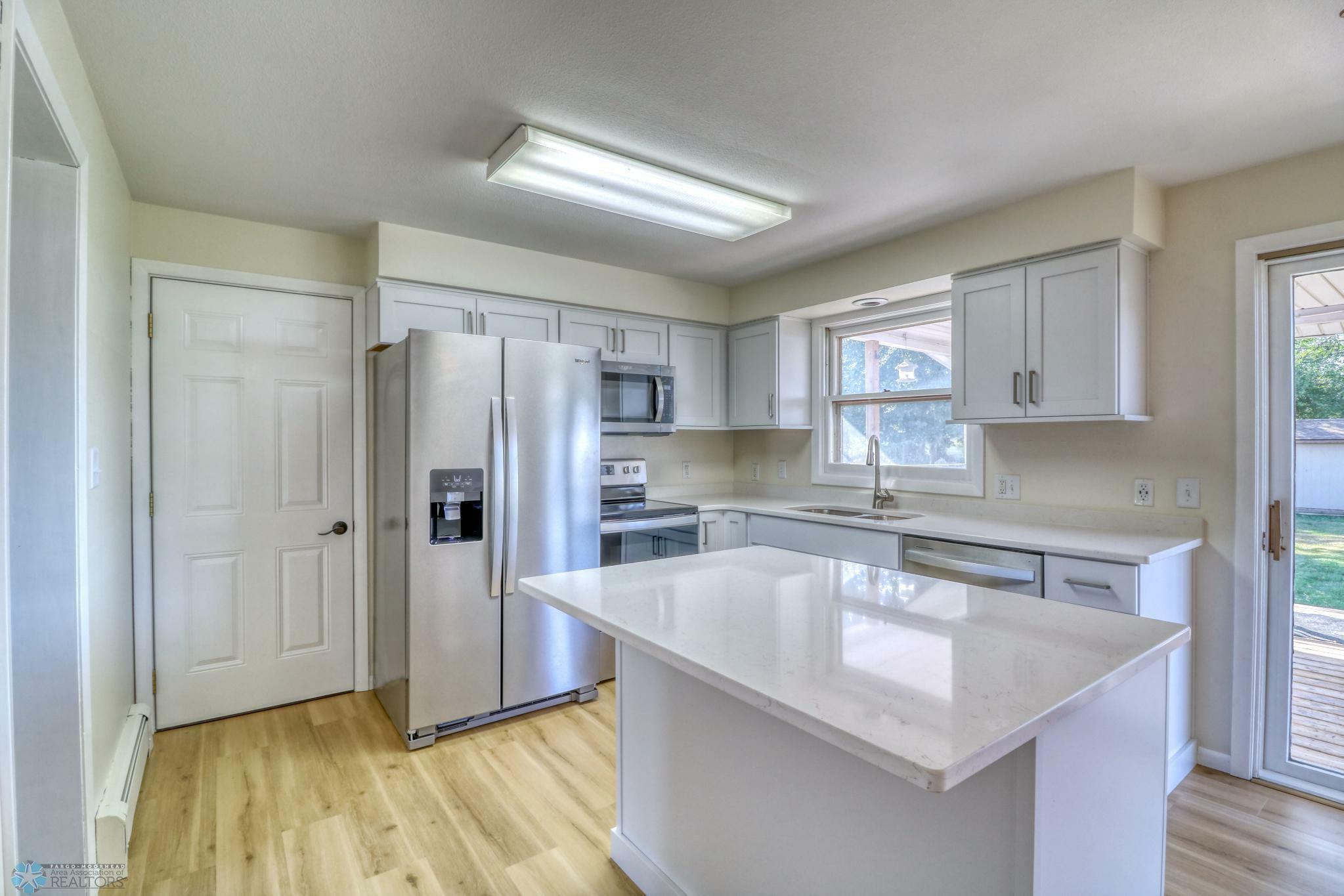 Property Photo:  611 15th Avenue N  ND 58075 