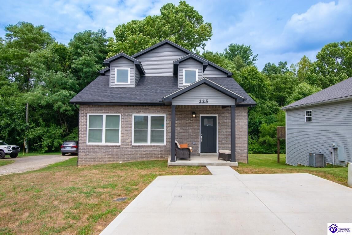 Property Photo:  225 Southern Lake Drive  KY 42701 