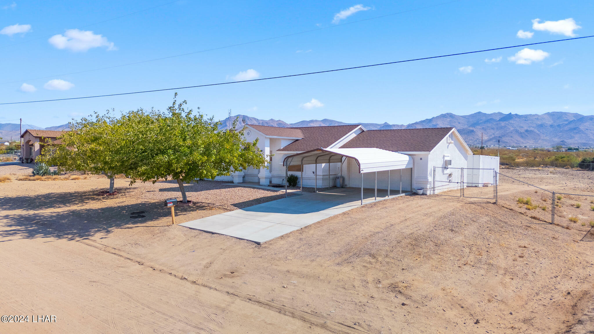 Property Photo:  3634 N Avra Rd  AZ 86413 