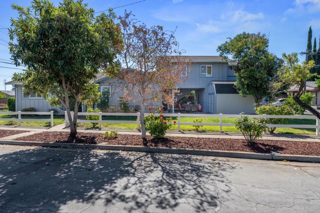 Property Photo:  1742 Ewer Drive  CA 95124 