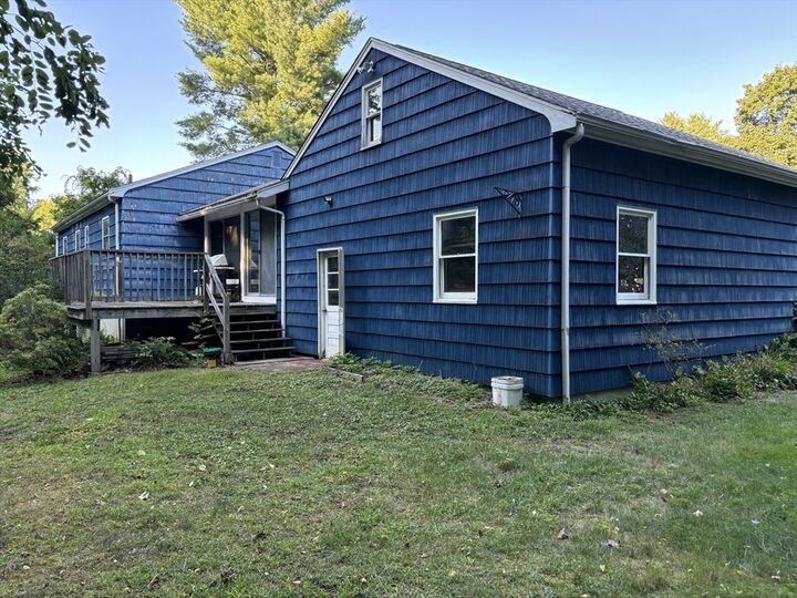 Property Photo:  75 Cottage St  MA 01760 