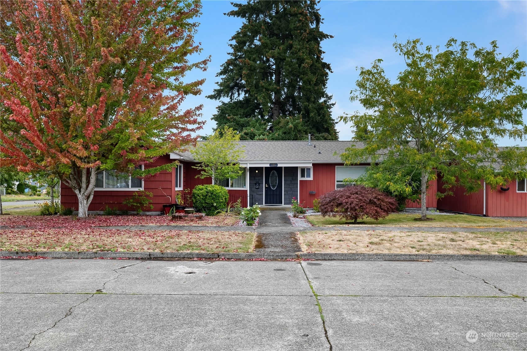 Property Photo:  776 NW Vine Street  WA 98532 