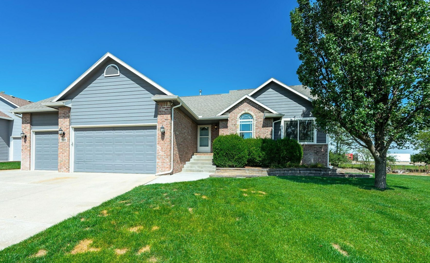 Property Photo:  15316 E Sharon St  KS 67230 