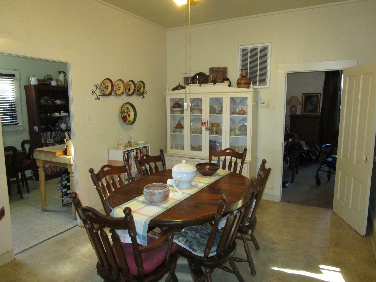 Property Photo:  570 South  CA 95023 