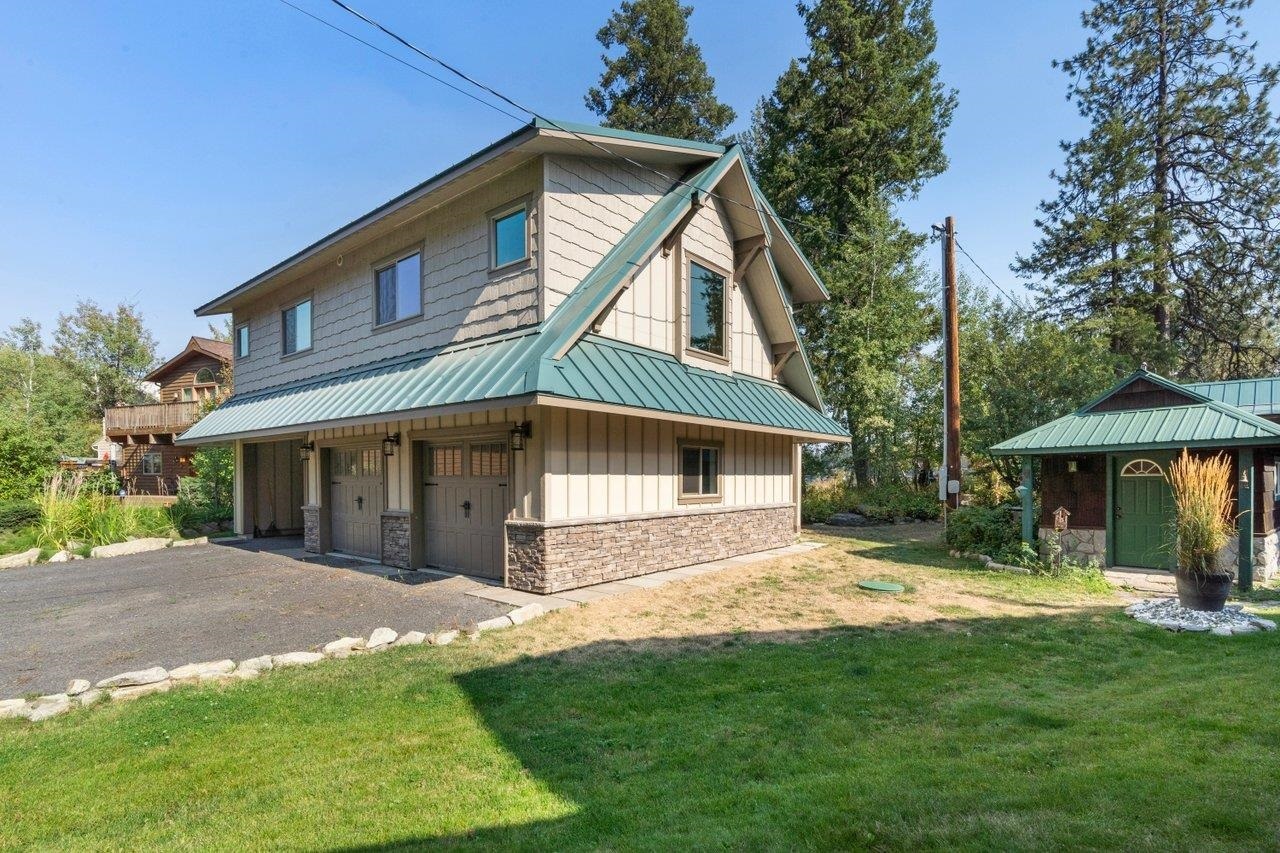 Property Photo:  131 Rockwood Rd  WA 99156 