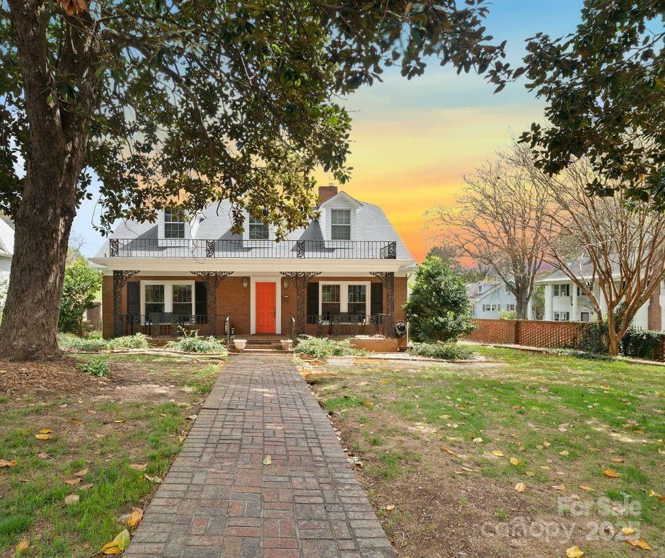 Property Photo:  515 S Academy Street  NC 28092 