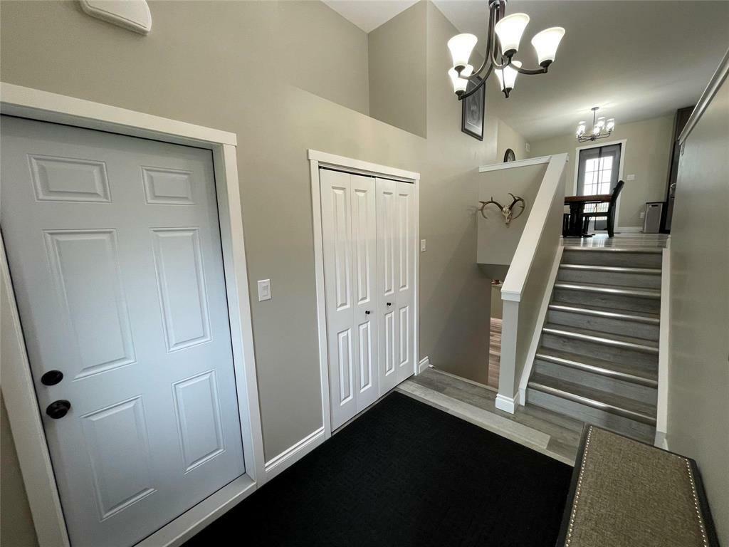 Property Photo:  28 Clare Crescent  MB R0J 1H0 