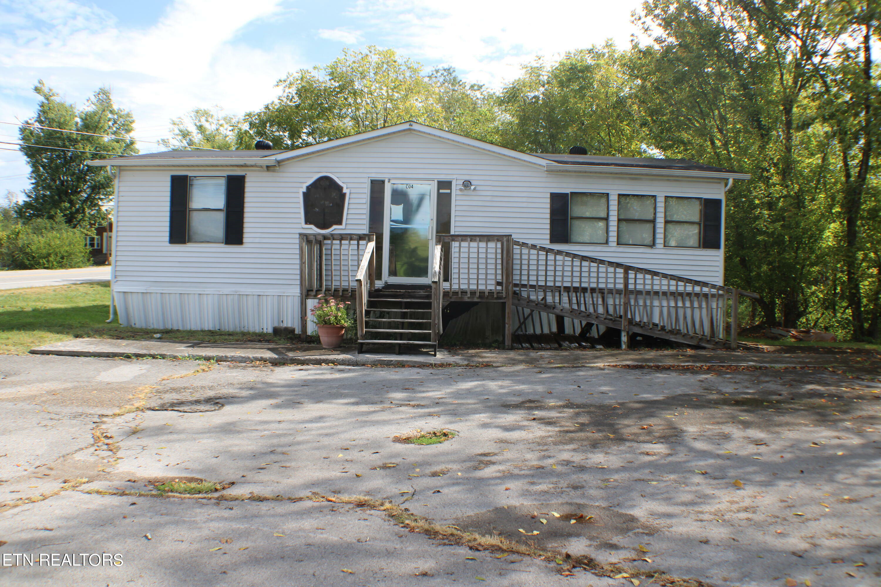 Property Photo:  604 Patterson Rd  TN 37752 