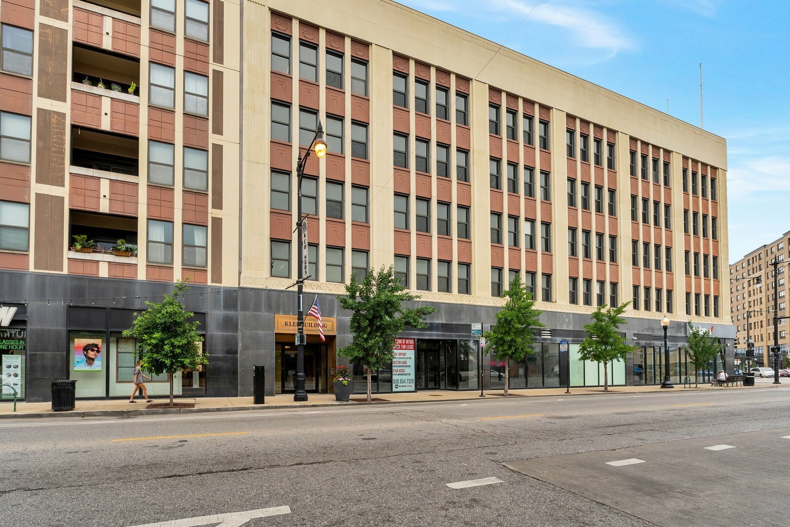 Property Photo:  4015 N Milwaukee Avenue 413  IL 60641 