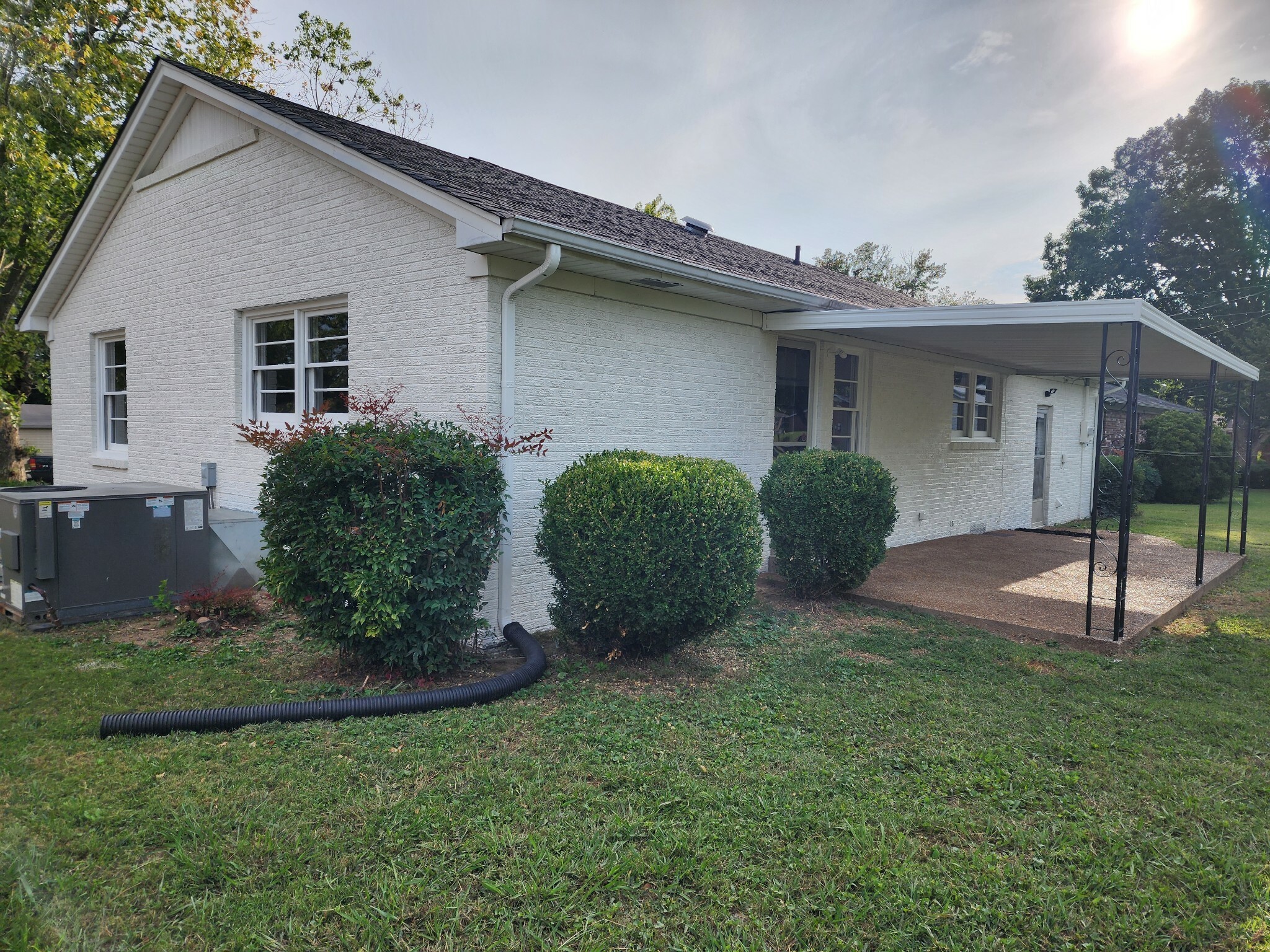 Property Photo:  214 Clayton St  TN 38464 