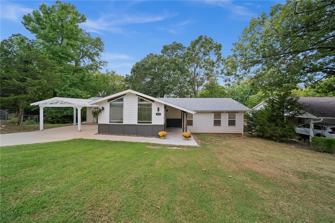 Property Photo:  843 N Jackson Drive  AR 72701 