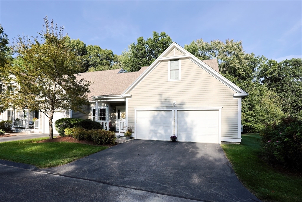 Property Photo:  39 Sanctuary Ln 39  MA 01748 
