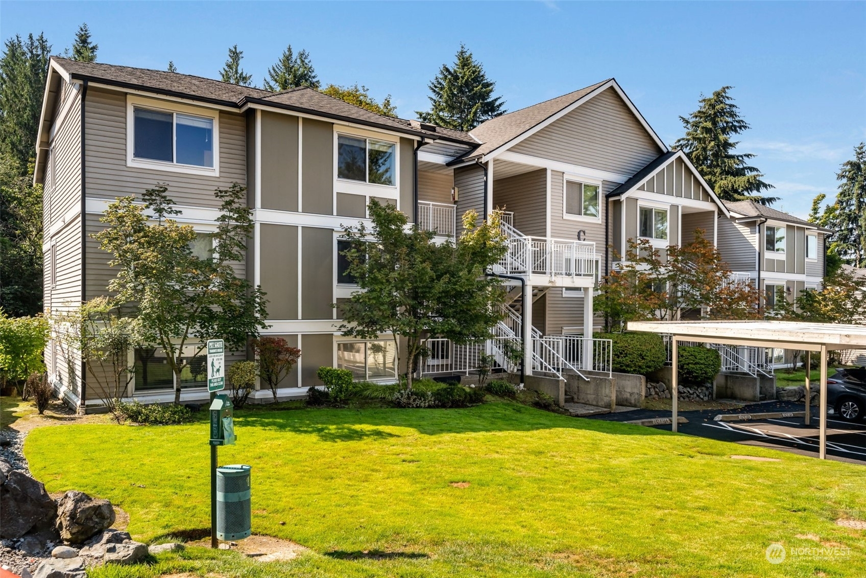 Property Photo:  16101 Bothell Everett Highway C102  WA 98012 