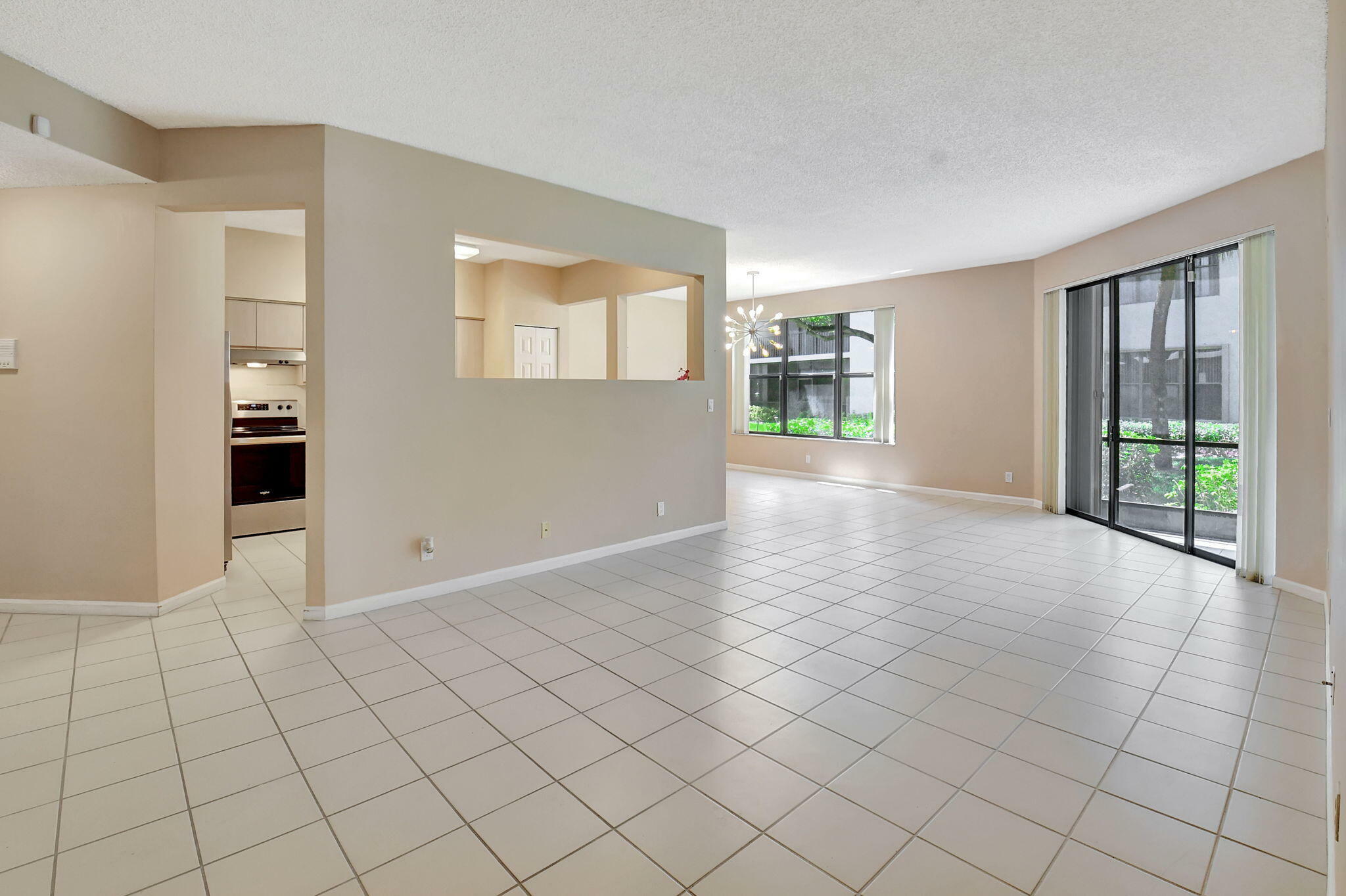 Property Photo:  5770 Coach House Circle D  FL 33486 