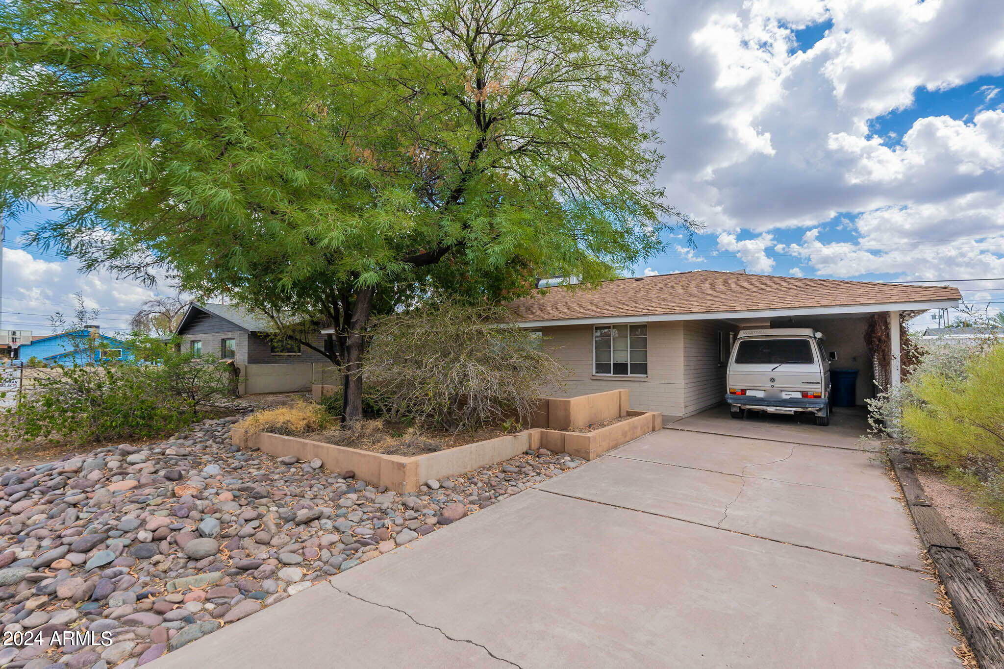 Property Photo:  505 W 18th Street  AZ 85281 