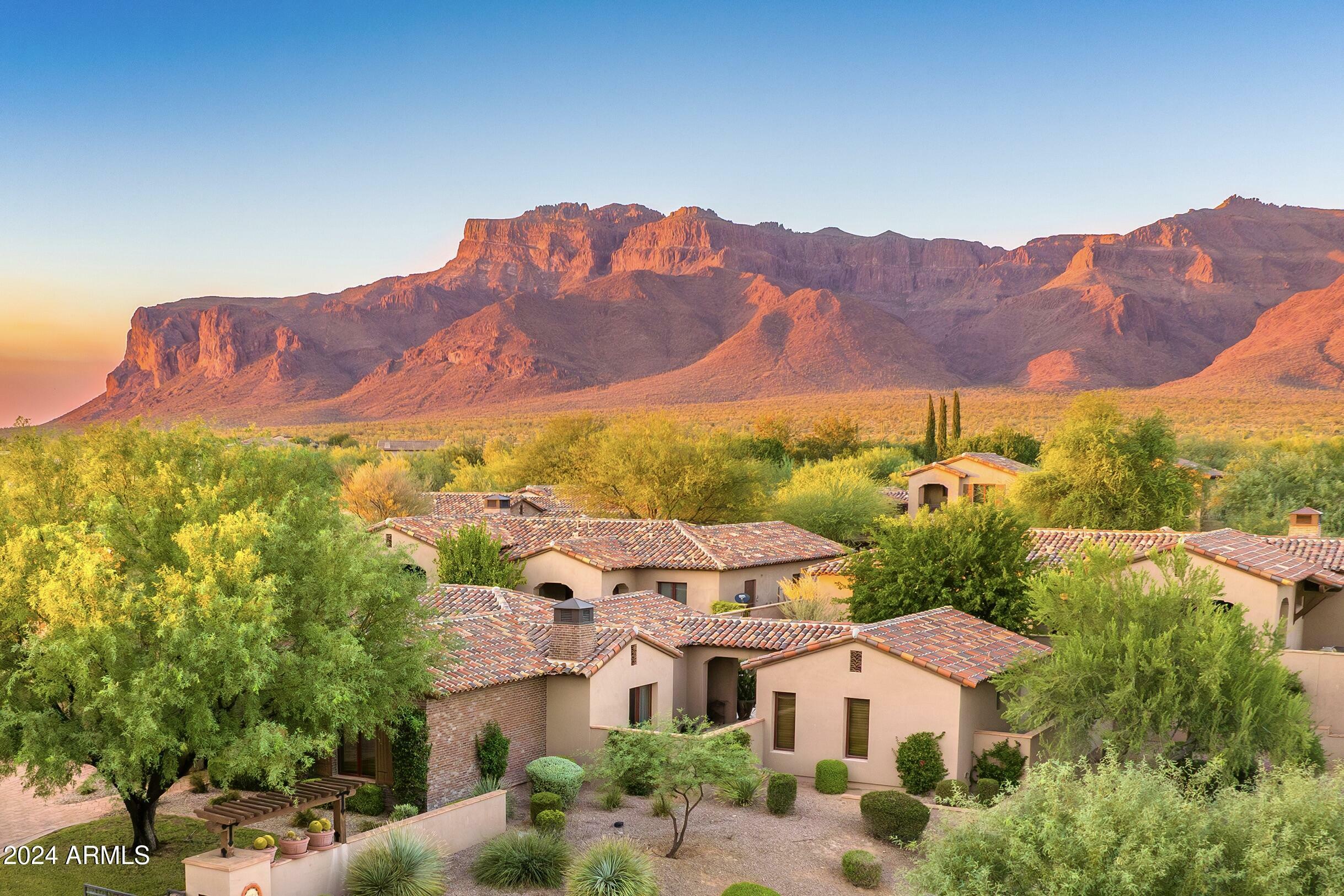 Property Photo:  3129 S Honeysuckle Court  AZ 85118 