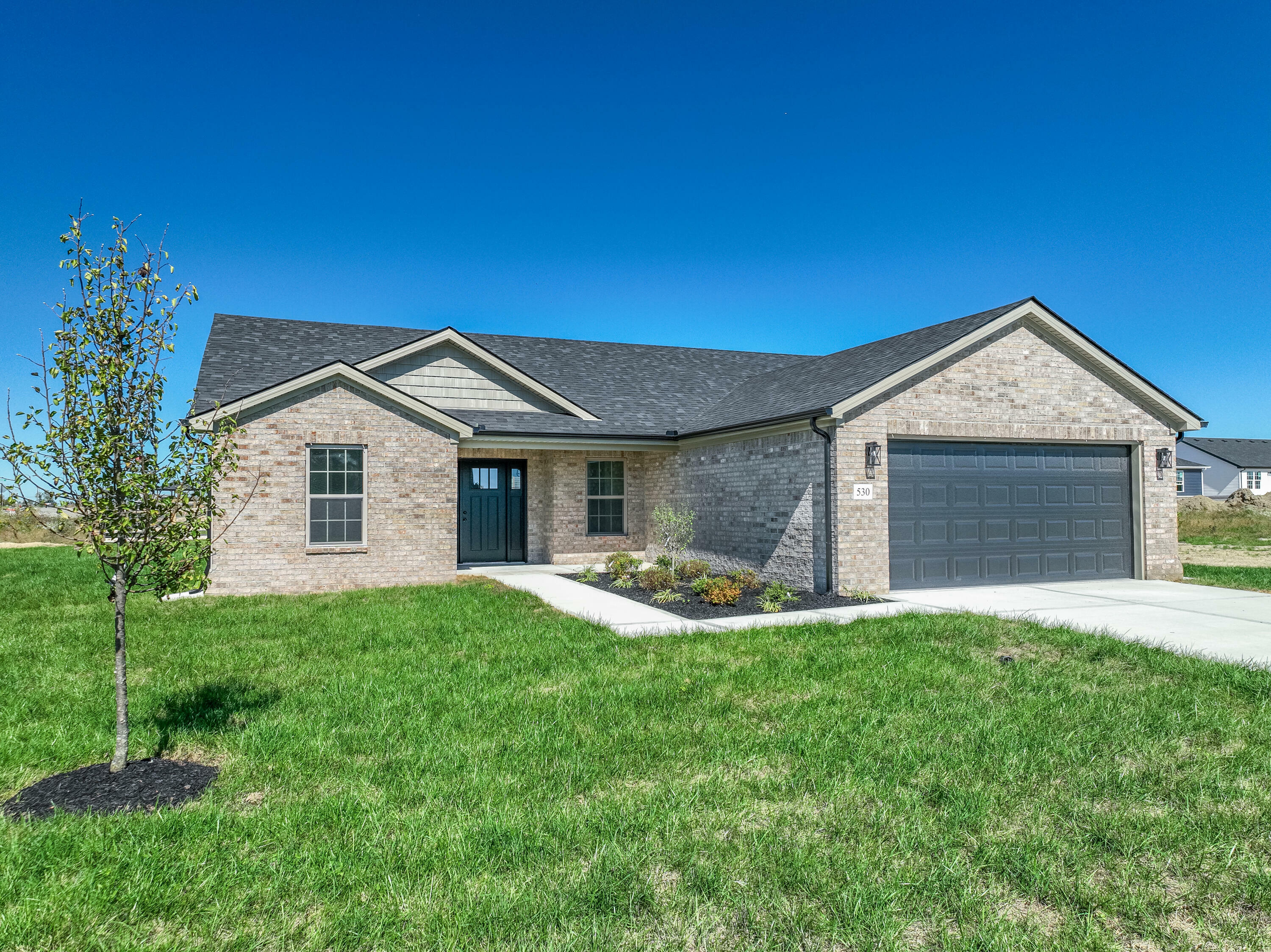 Property Photo:  530 Chickasaw Drive  KY 40475 