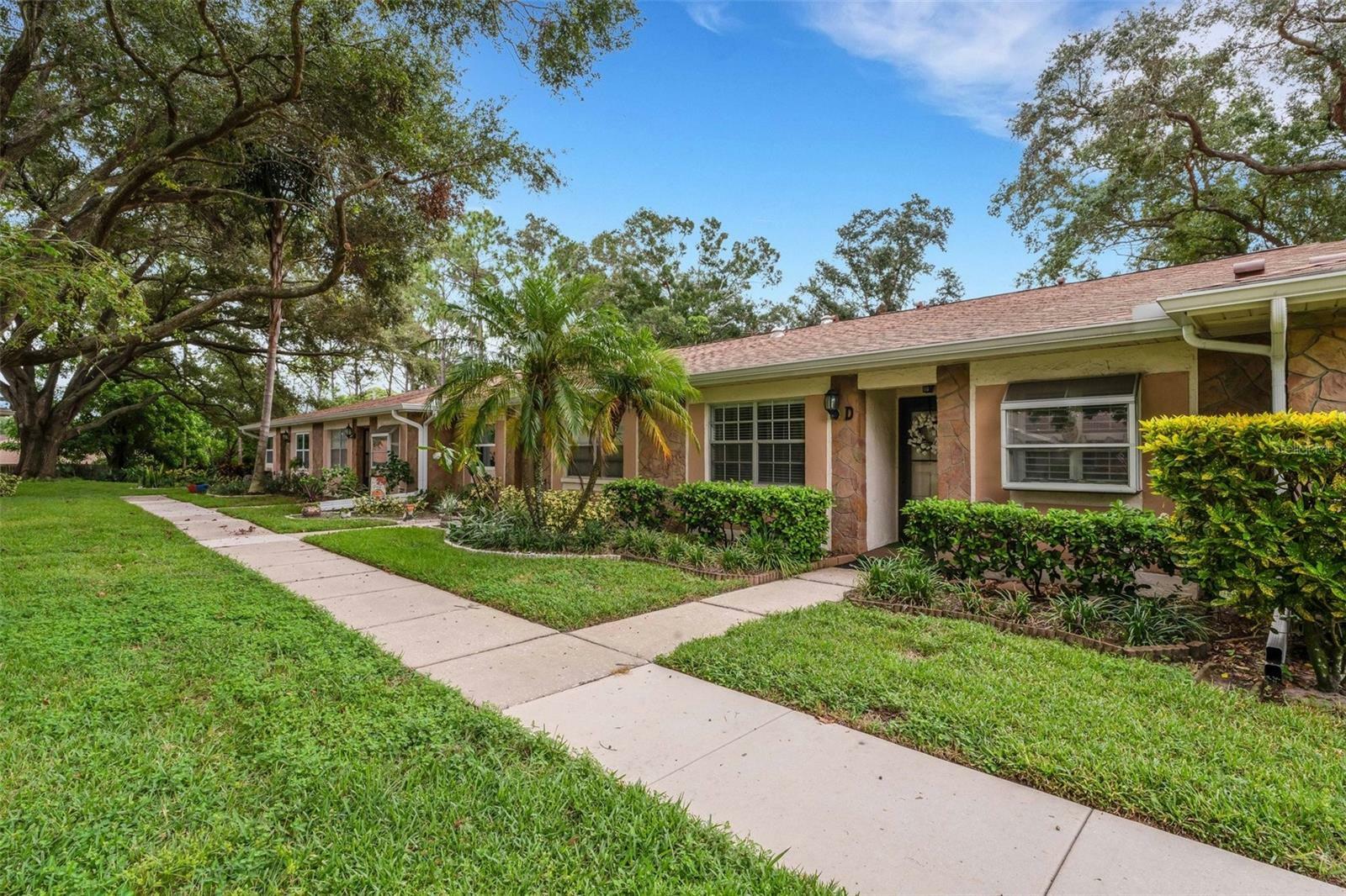 Property Photo:  2275 Lark Circle E D  FL 34684 