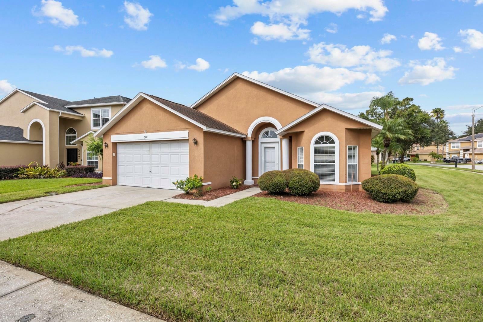 Property Photo:  548 Lancer Oak Drive  FL 32712 