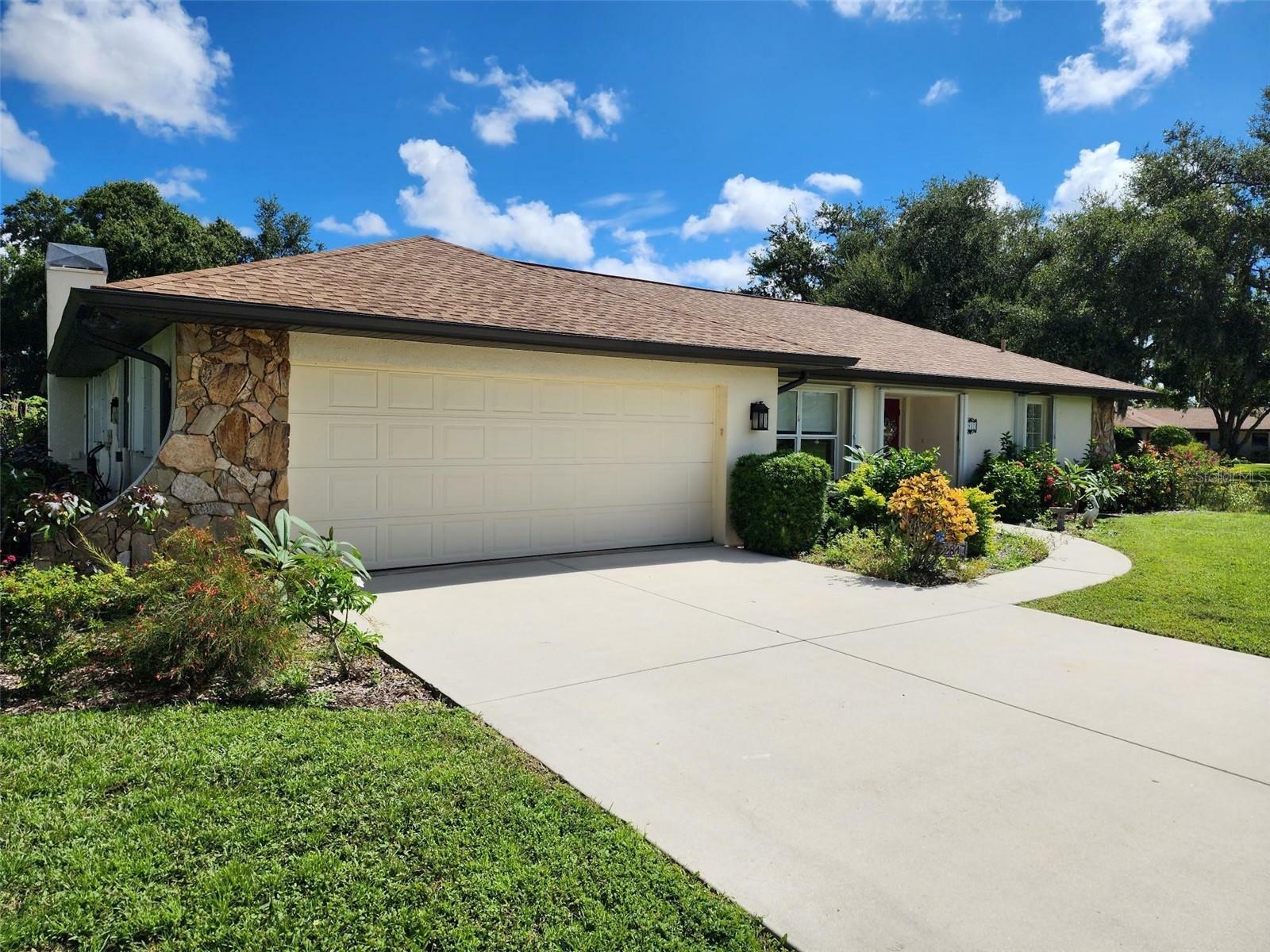 Property Photo:  2817 Norwood Lane  FL 34292 