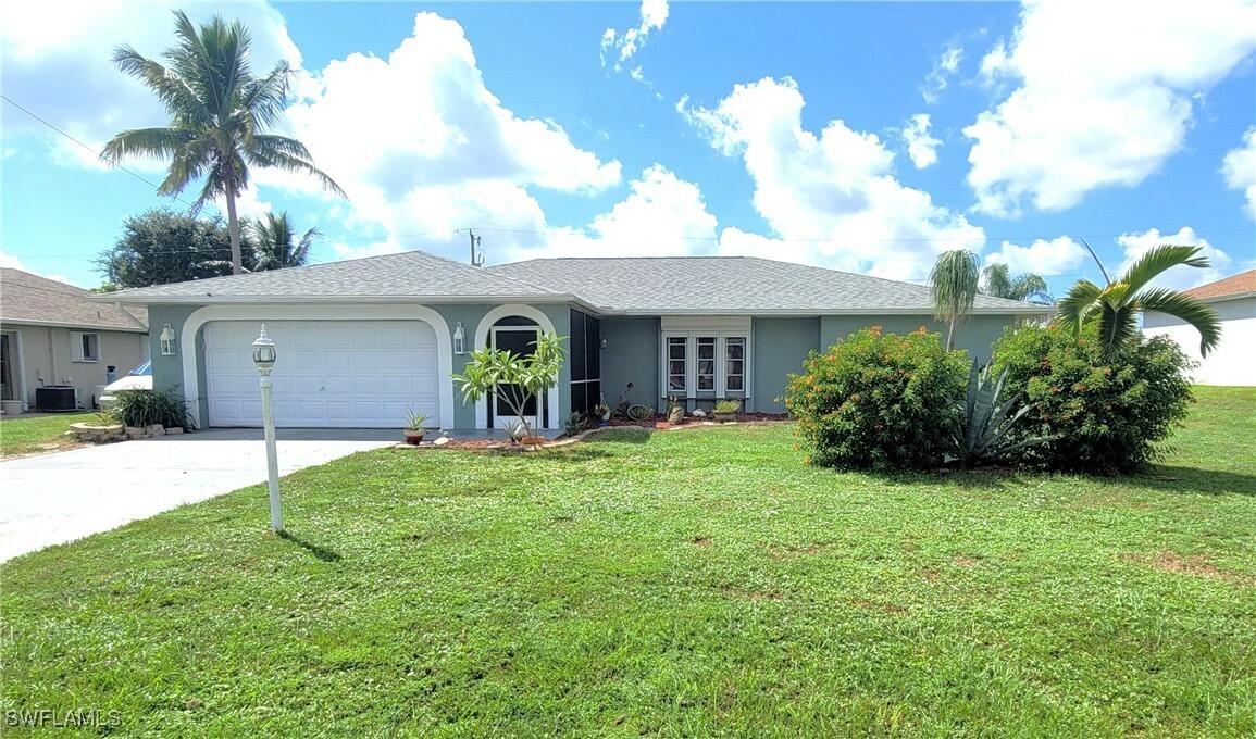 1422 NE 10th Terrace  Cape Coral FL 33909 photo