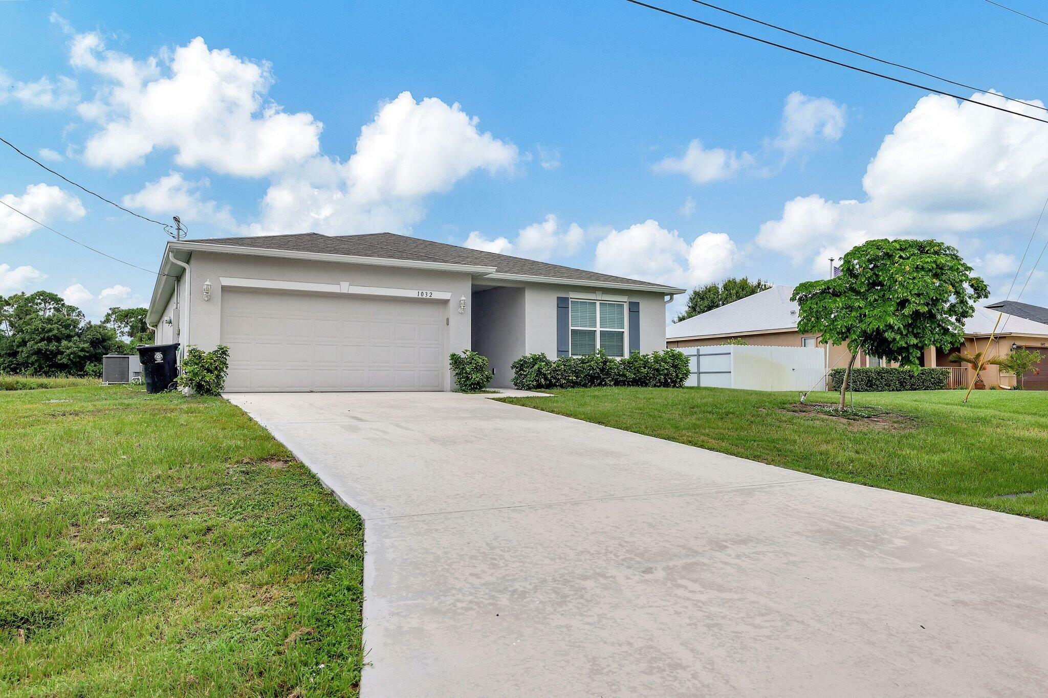 Property Photo:  1032 SW Abbot Avenue  FL 34953 