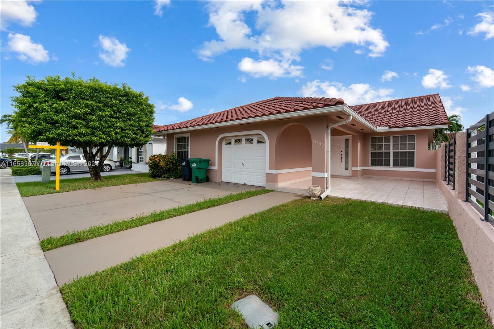 Property Photo:  14450 SW 114th St  FL 33186 