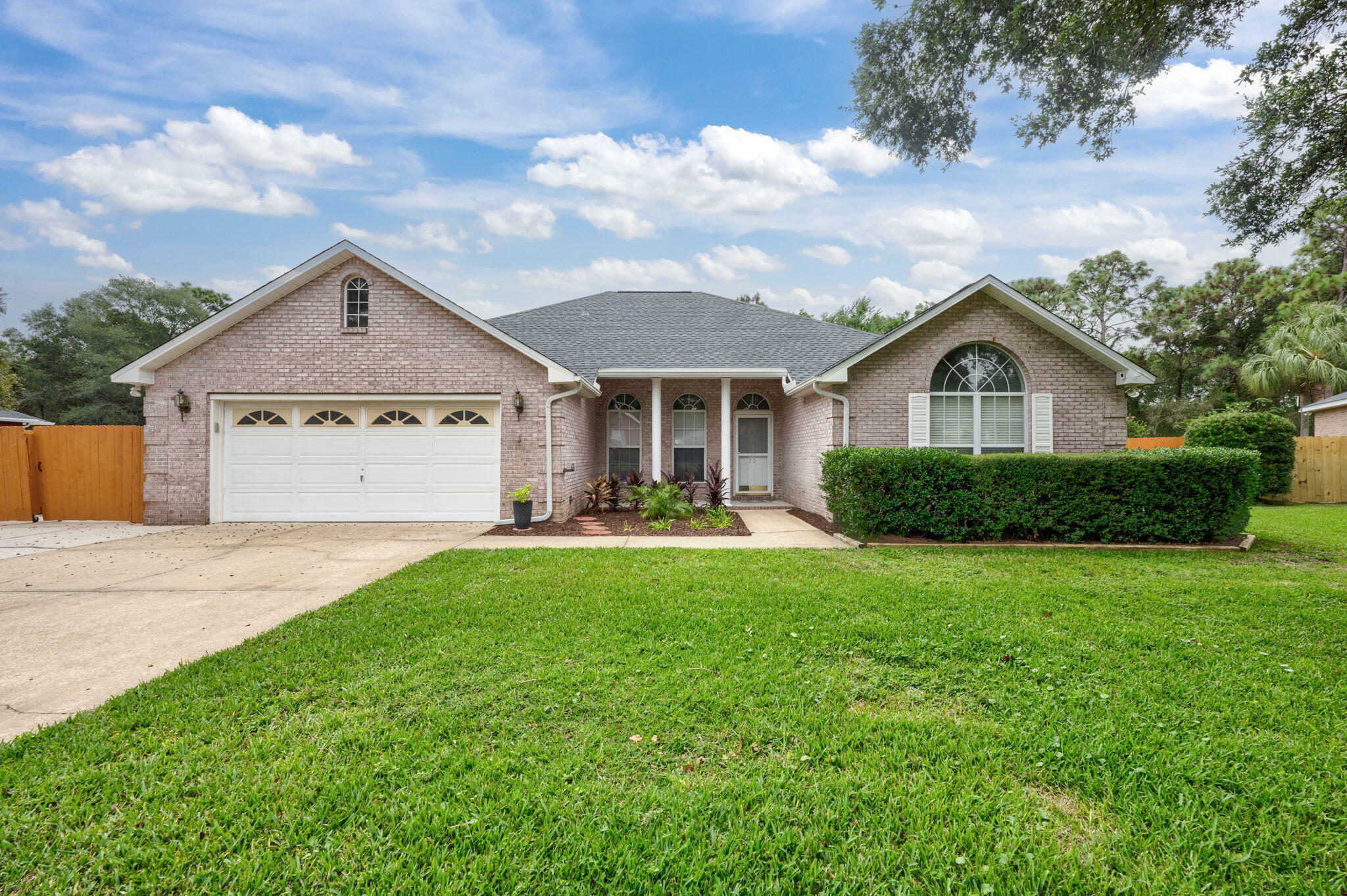 Property Photo:  36 Hillcrest Drive  FL 32579 