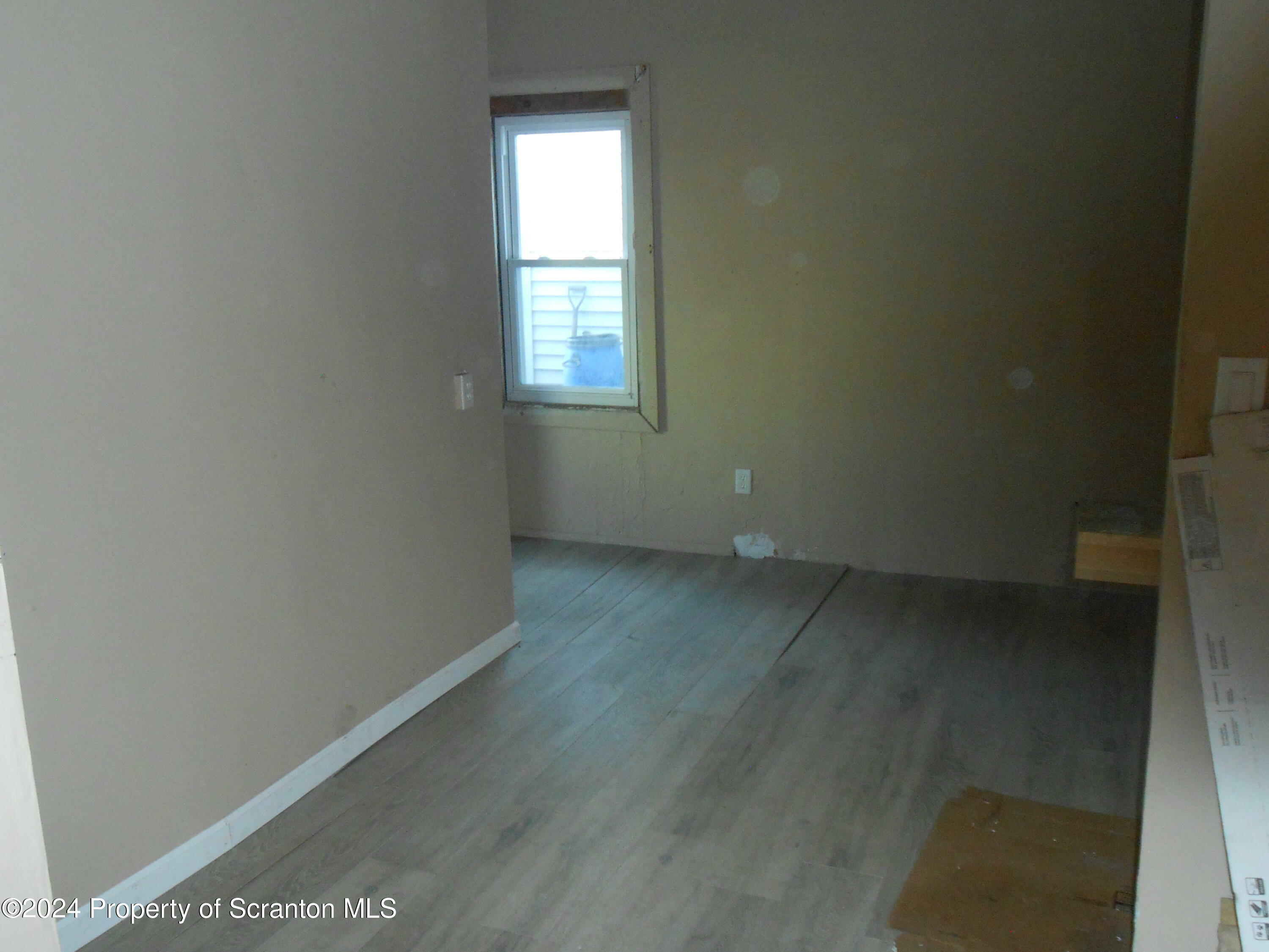 Property Photo:  710 Pittston  PA 18505 