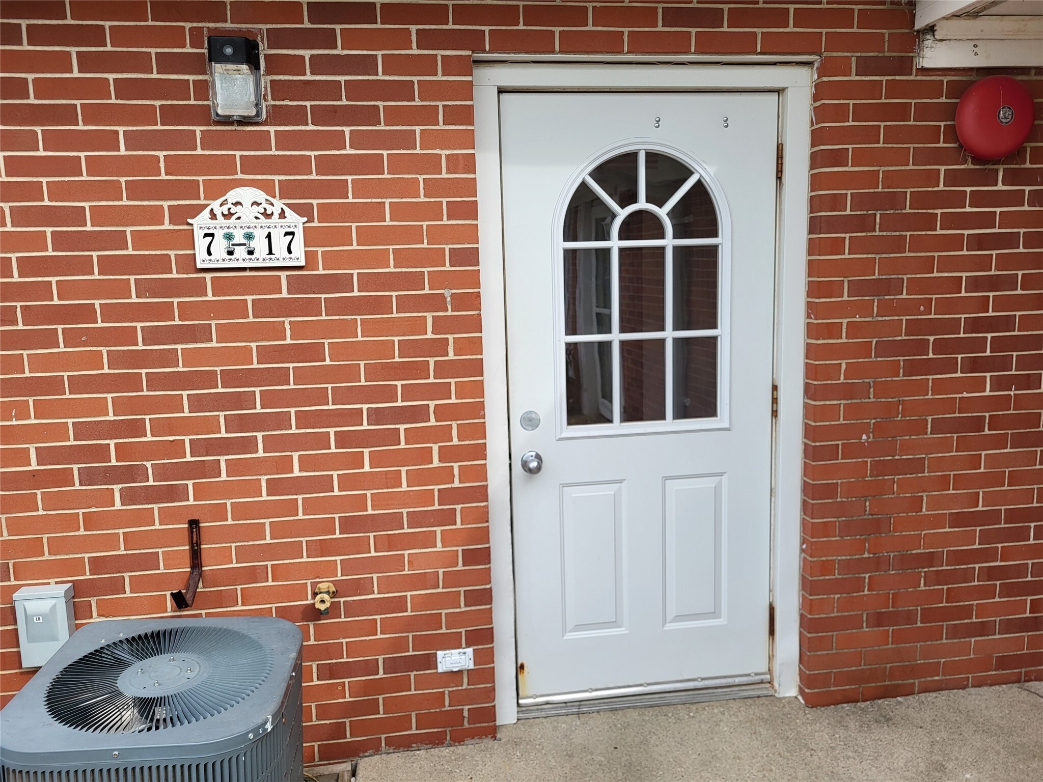 Property Photo: 1400 22nd Street 12 IA 50036