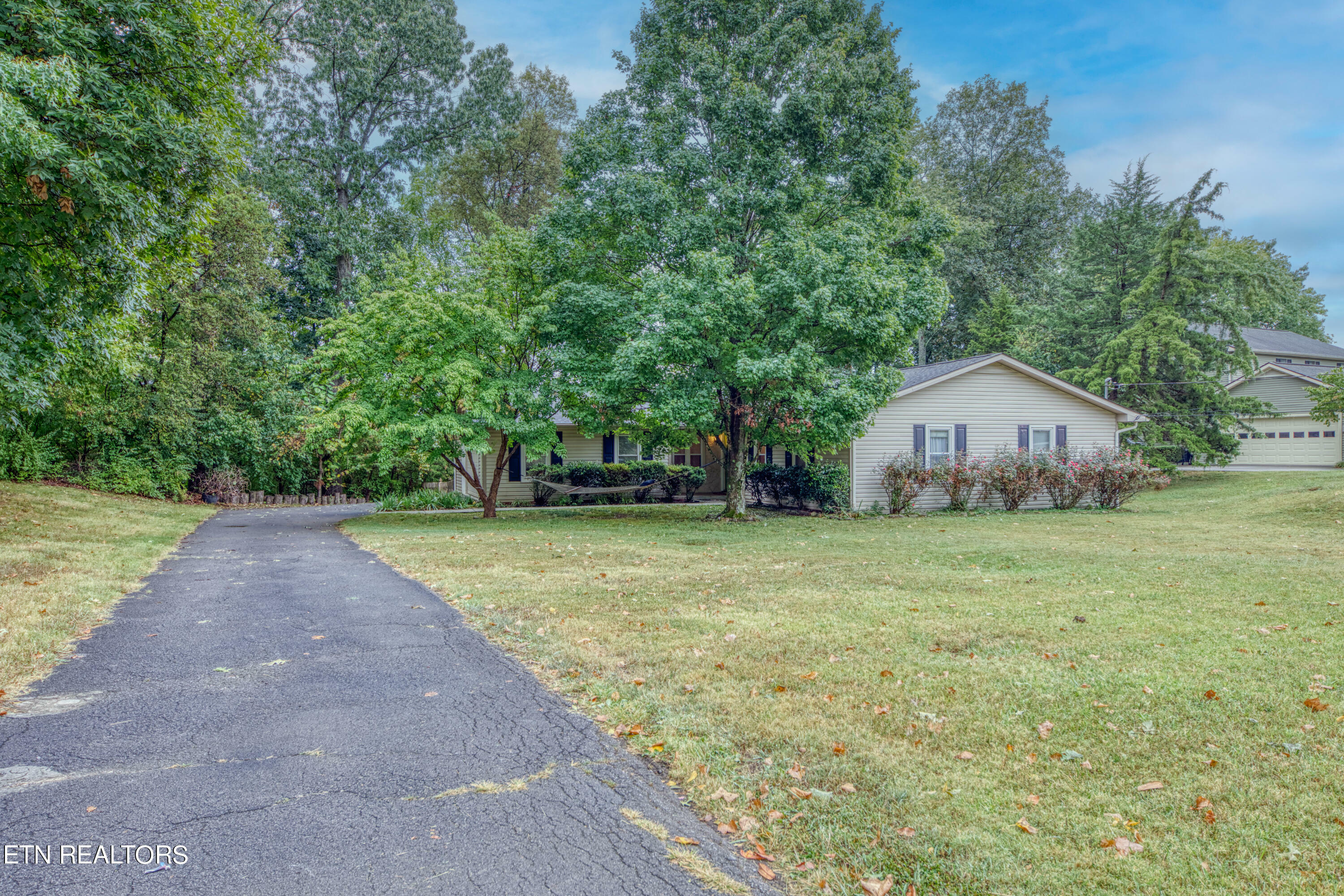 Property Photo:  404 Shelbyville Rd  TN 37922 