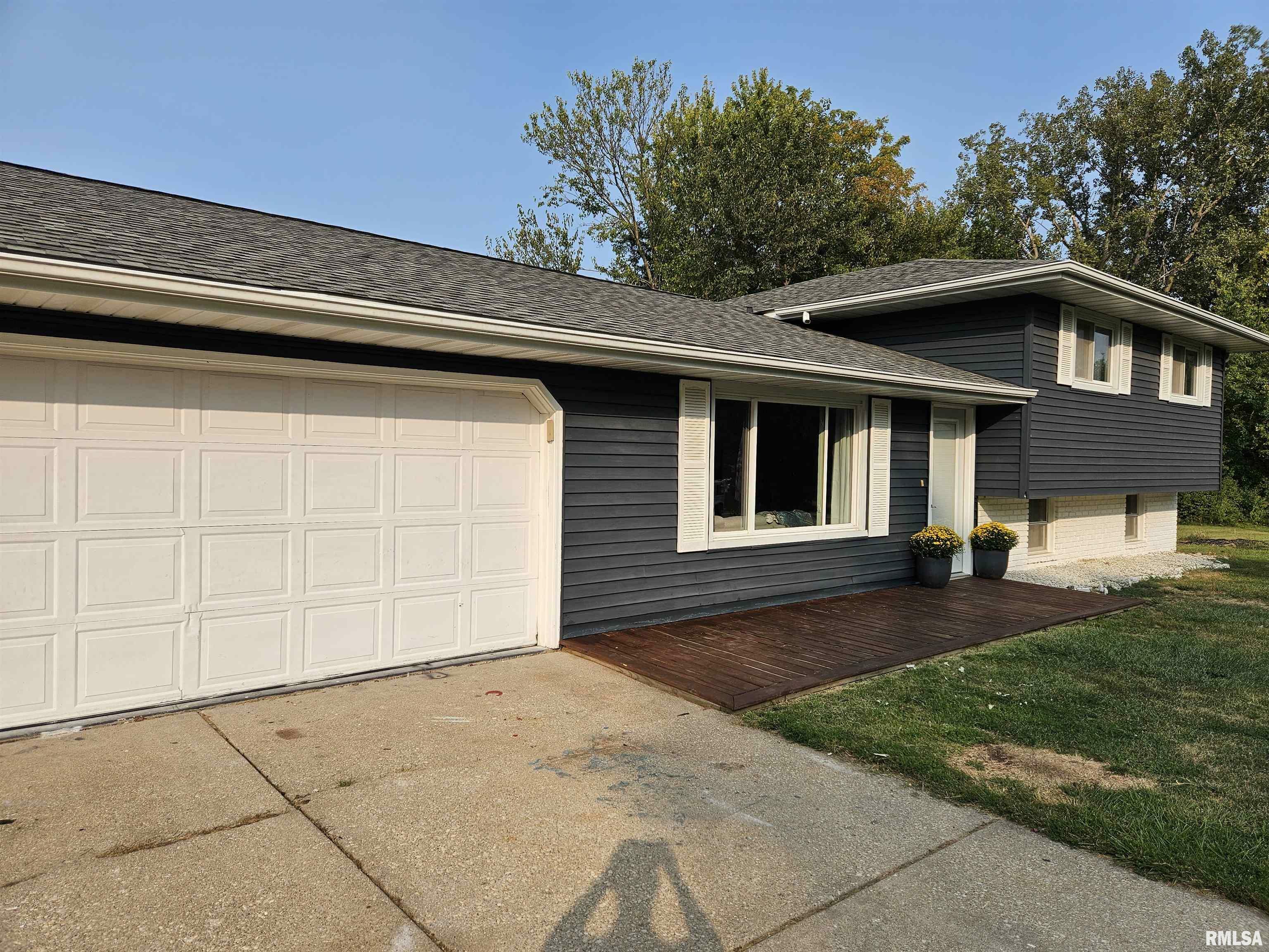 Property Photo:  10525 W Galan Court  IL 61547 