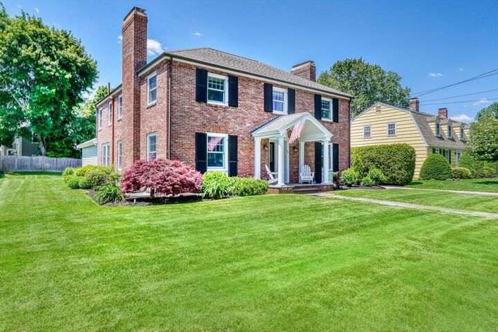 56 Salisbury St  Winchester MA 01890 photo