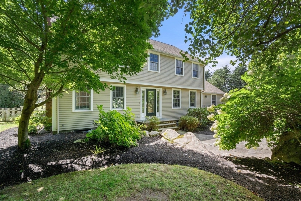 Property Photo:  8 Colonial Rd.  MA 02030 