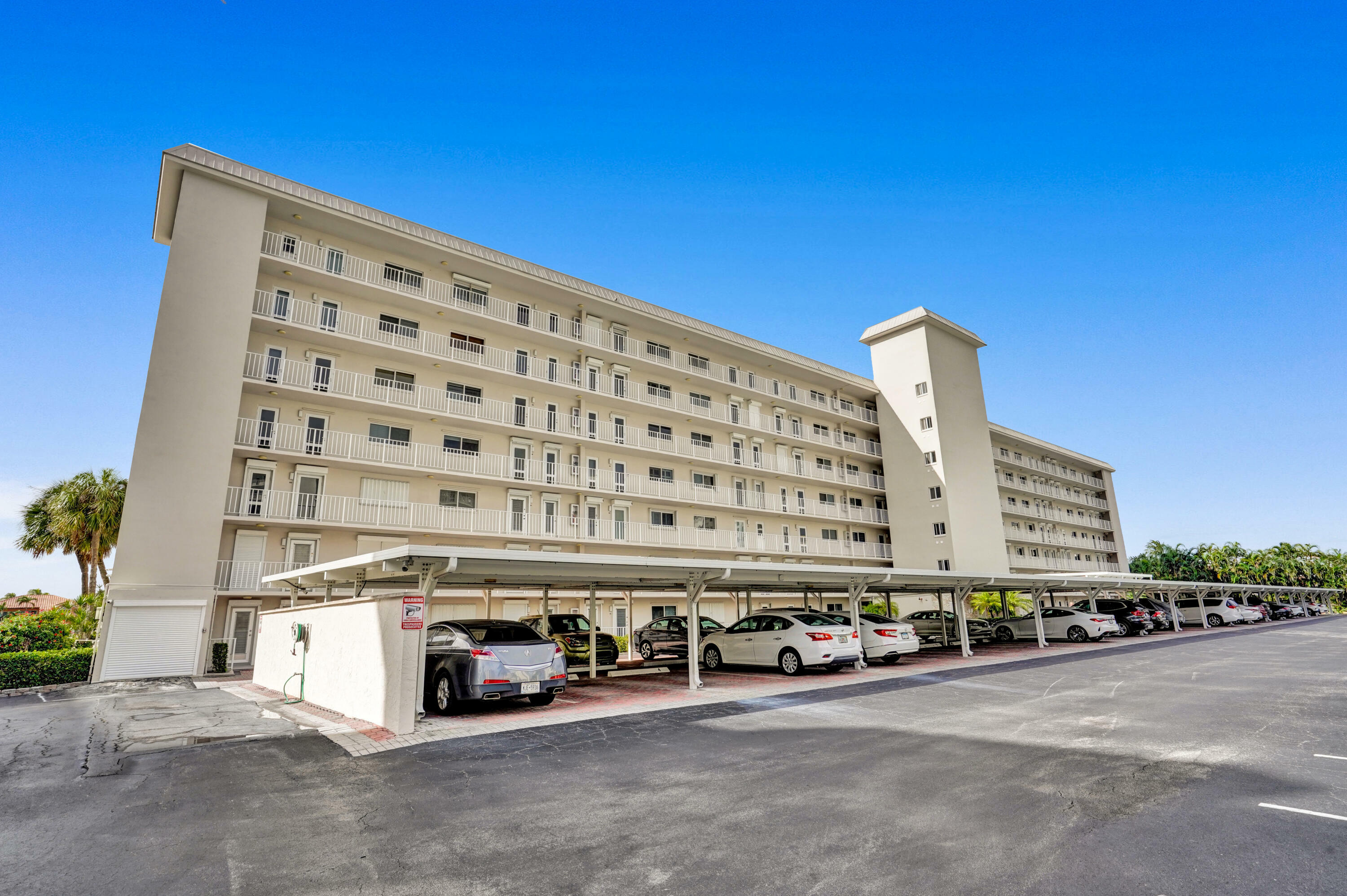 Property Photo:  3100 S Ocean Boulevard 4040  FL 33487 