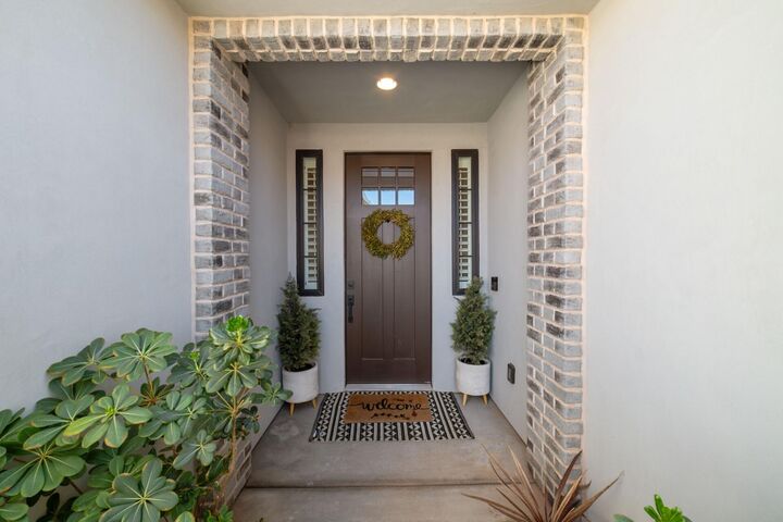 5 bed Washington home for sale 996 Sea Biscuit Way, Washington, UT 84780