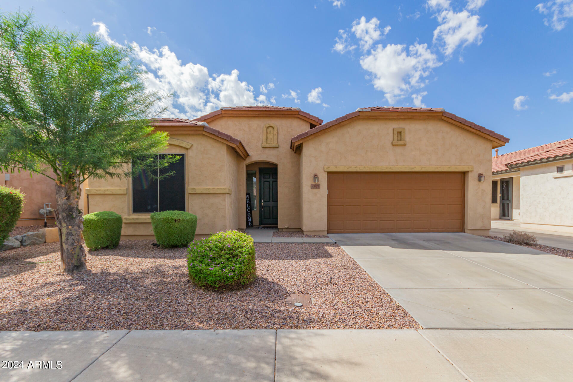 Property Photo:  7401 W Palo Brea Lane  AZ 85383 