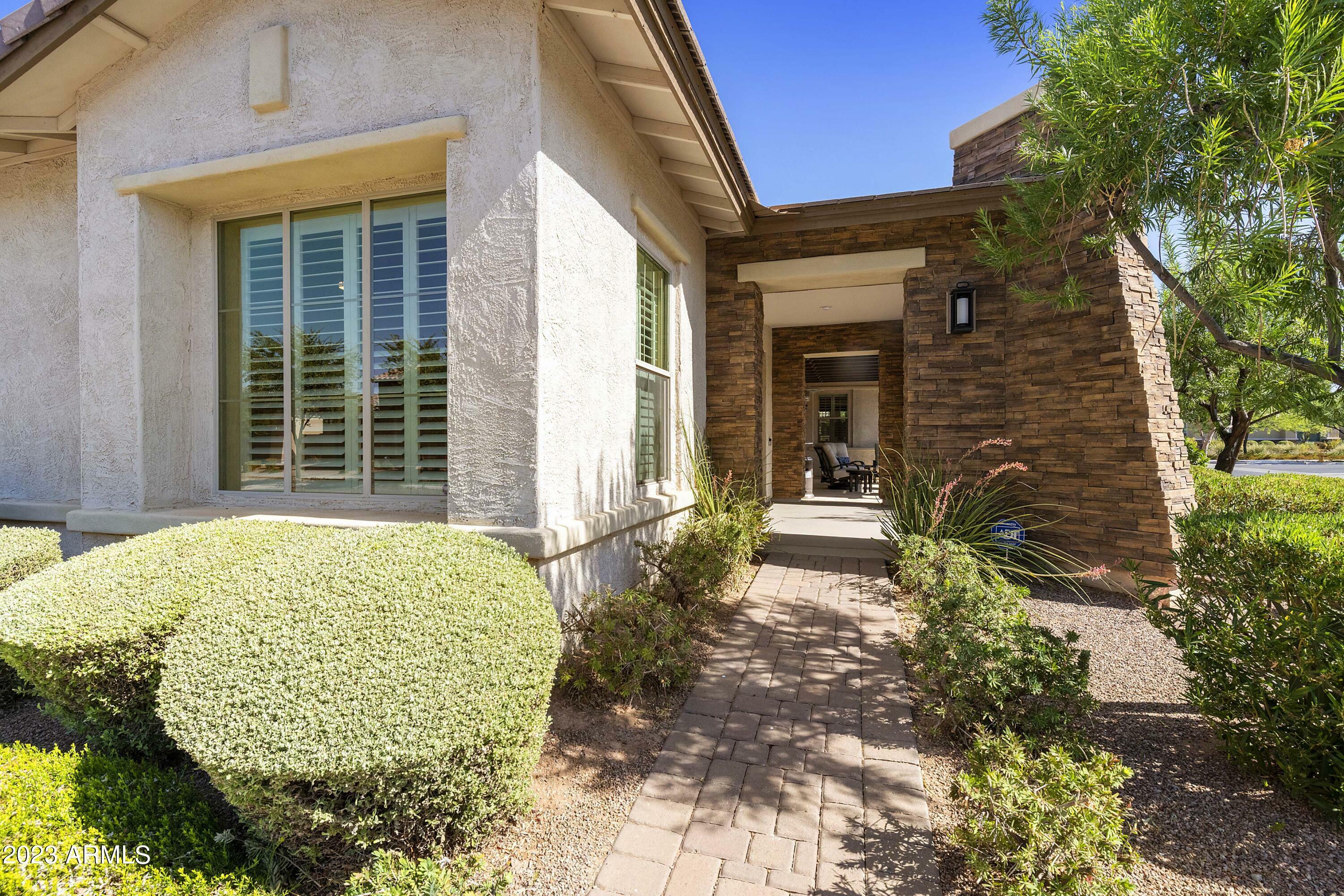 Property Photo:  10142 E Tupelo Avenue  AZ 85212 