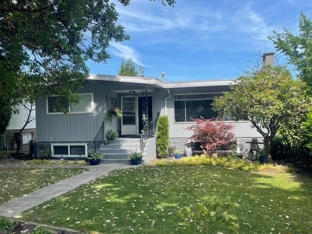 Property Photo:  2349 E 49th Avenue  BC V5S 1J3 
