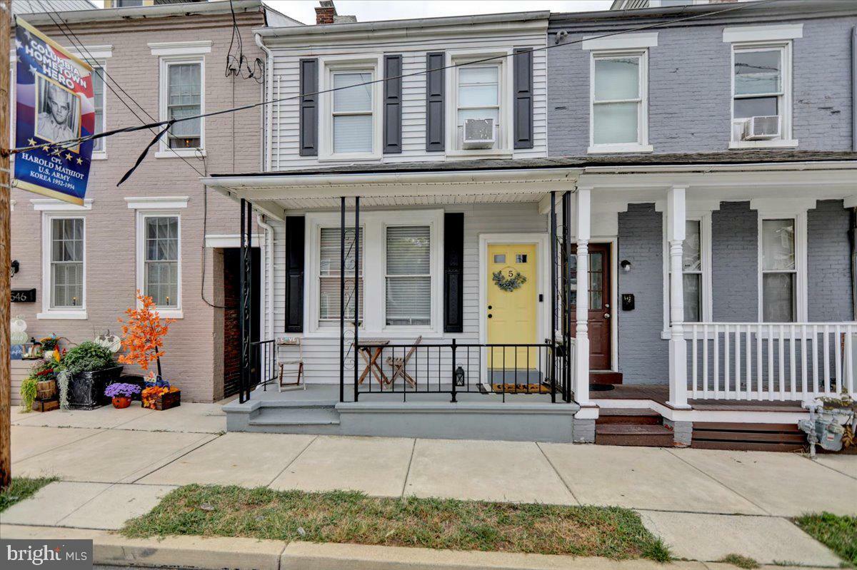 544 Walnut Street  Columbia PA 17512 photo