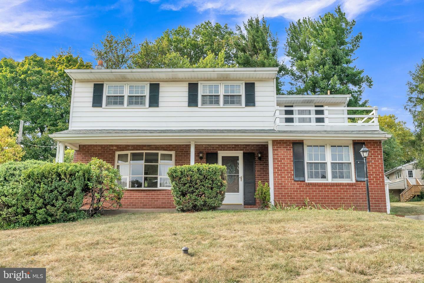 Property Photo:  1703 Monterey Drive  PA 19462 