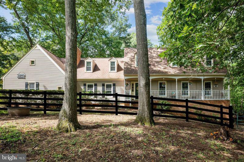 Property Photo:  6418 Steeple Chase Lane  VA 20111 