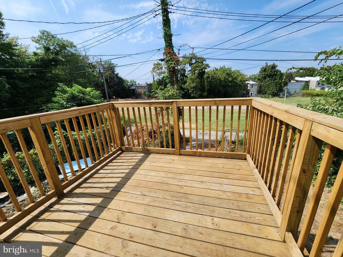 Property Photo:  1516 N Mount Street  MD 21217 