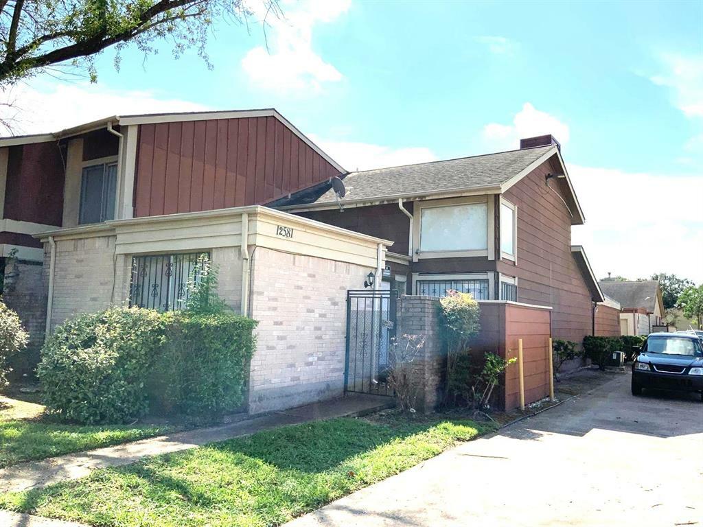 Property Photo:  12581 Wellington Park Drive  TX 77072 