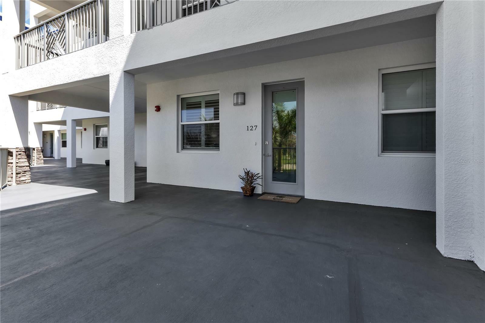 Property Photo:  1425 Park Beach Circle 127  FL 33950 