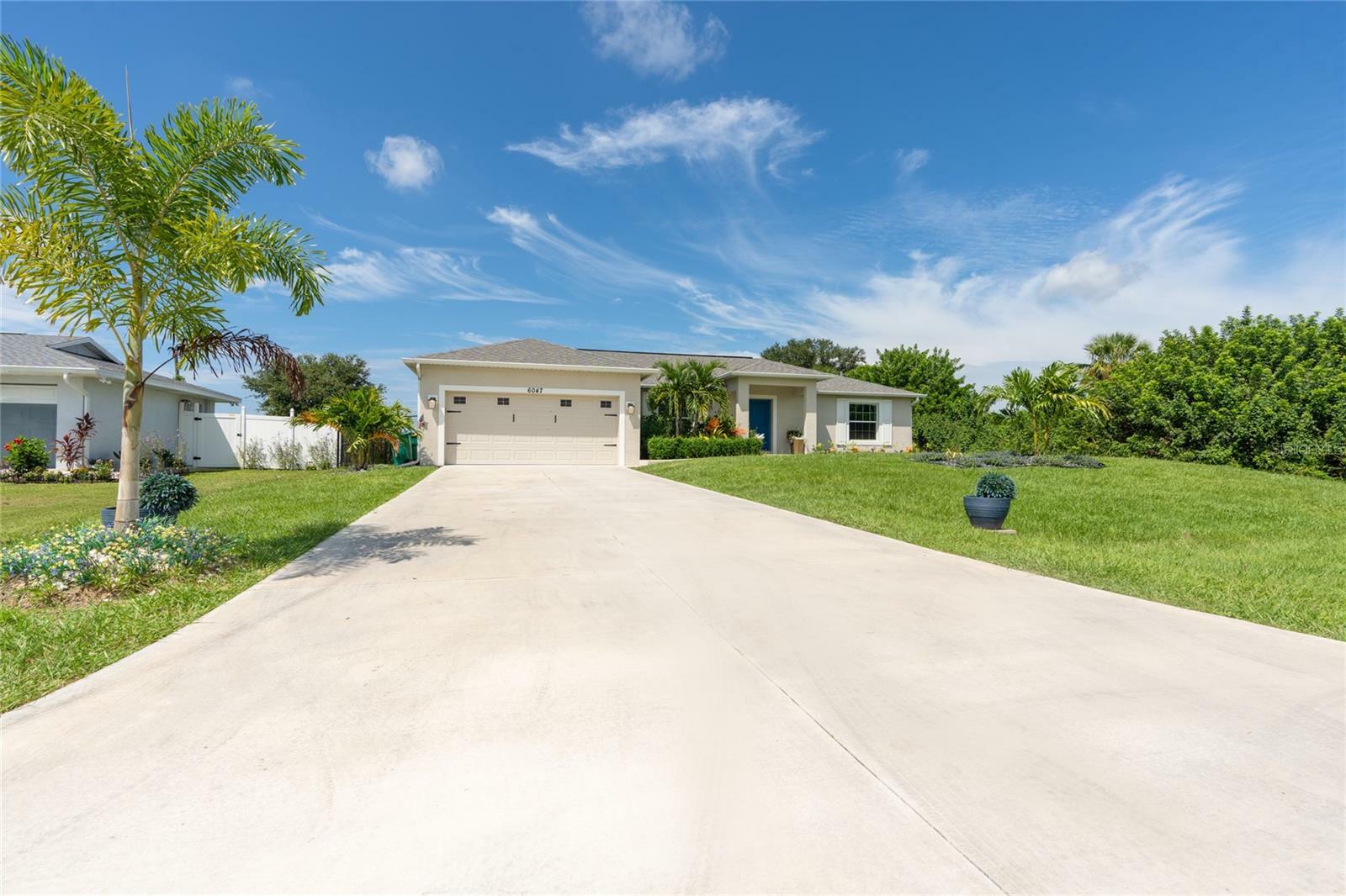 Property Photo:  6047 Sunnybrook Boulevard  FL 34224 