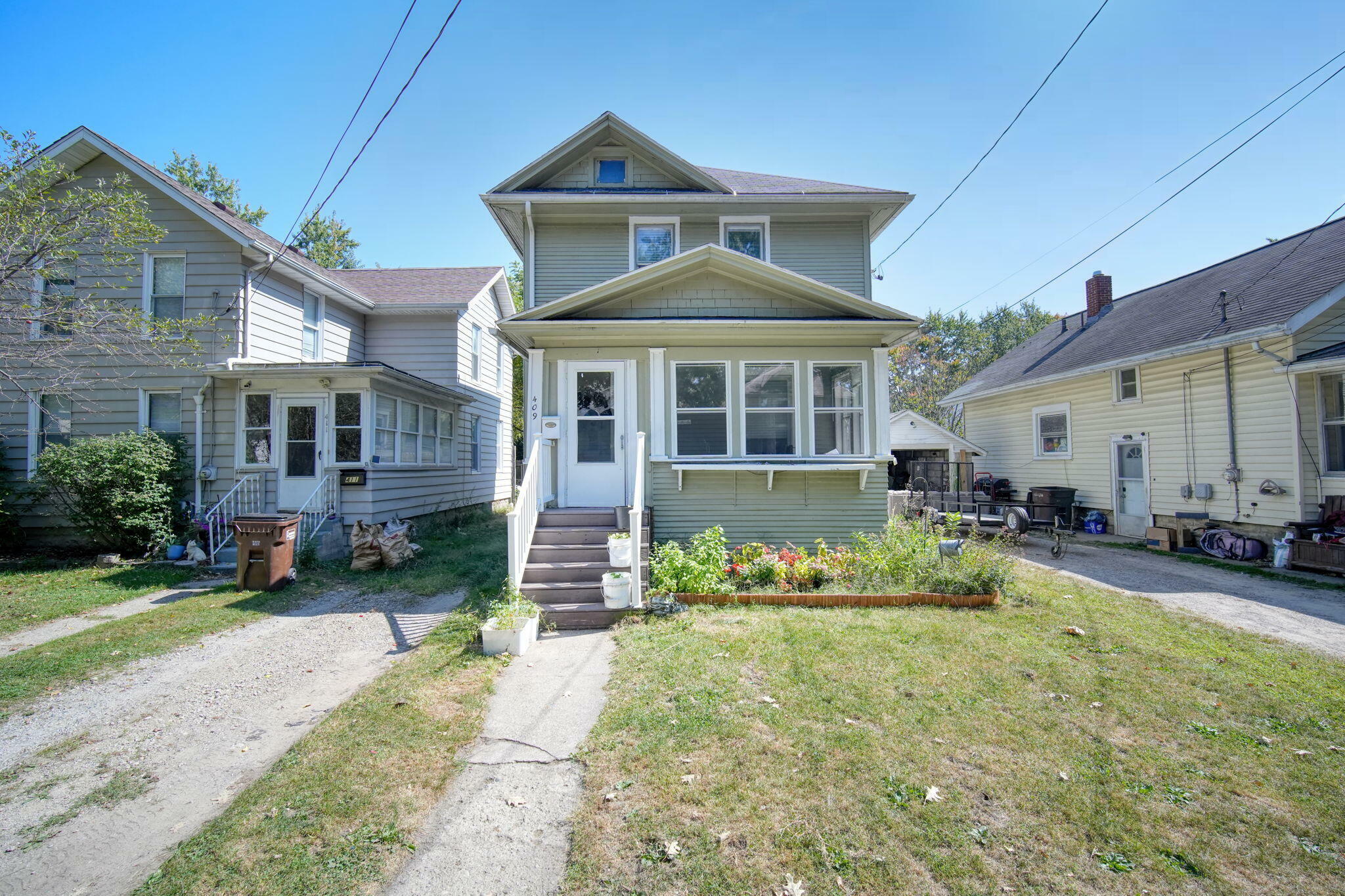 Property Photo:  409 N Pleasant Street  MI 49202 