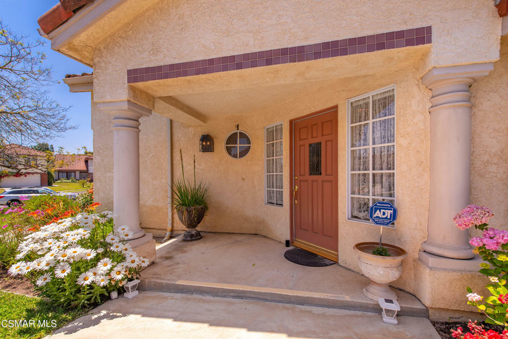 Property Photo:  1013 Scioto Circle  CA 93065 