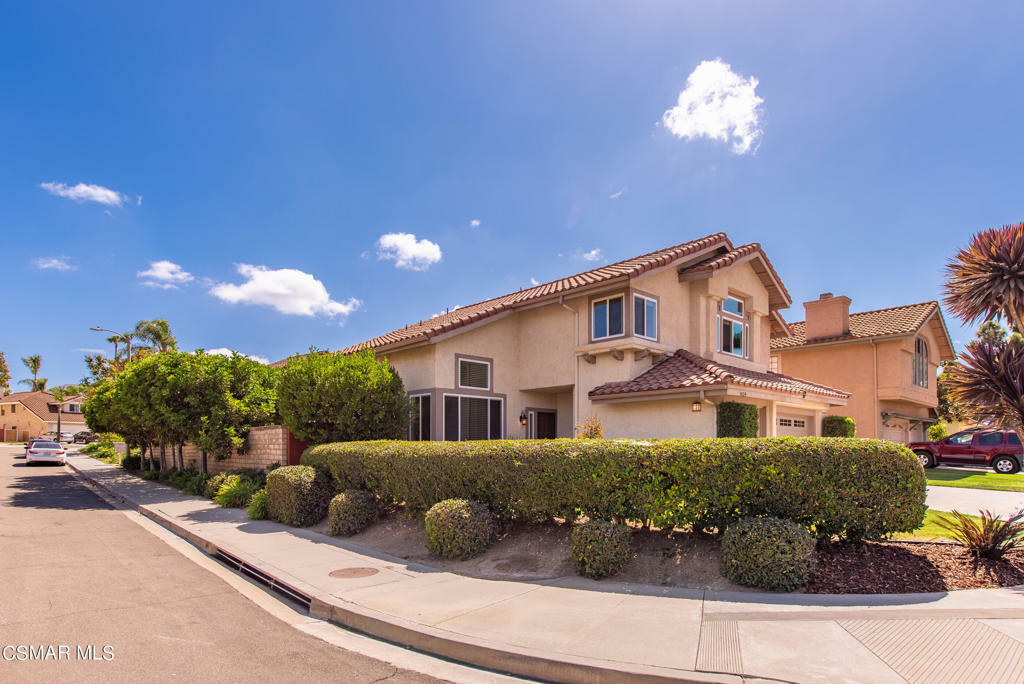 Property Photo:  5024 Paseo Montelena  CA 93012 